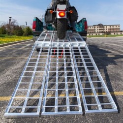 9 or 10' loading ramps Black Widow Home 895,00 $CA