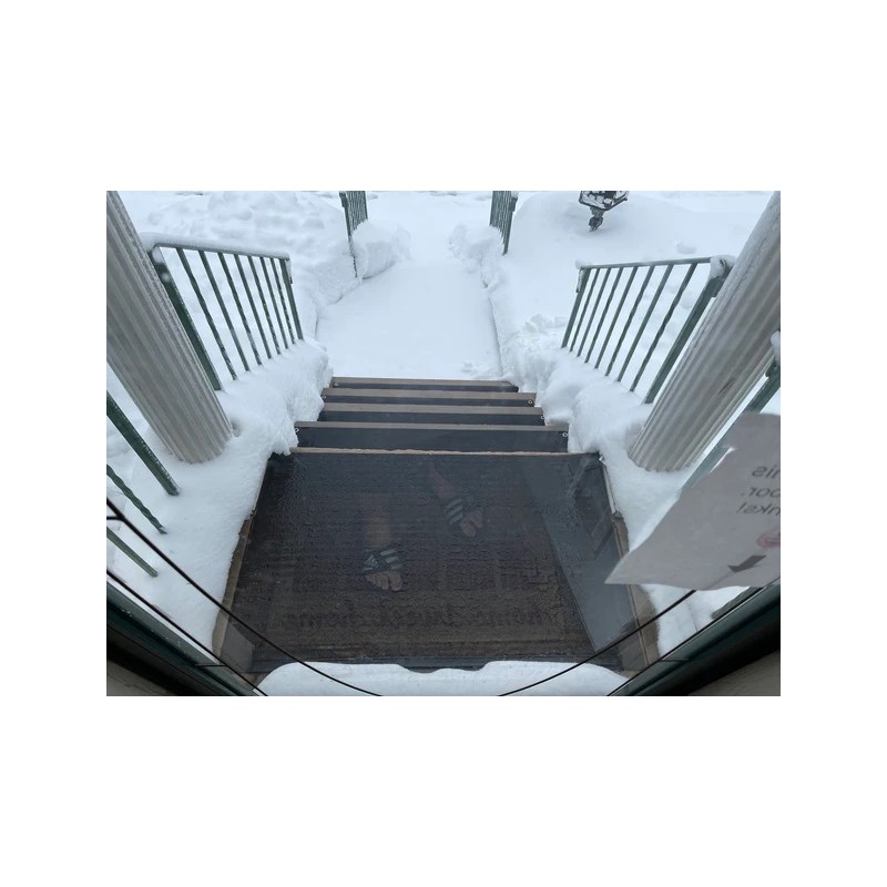 Tapis d'escalier chauffant 10" x 48"  **Tapis chauffants pour neige et glace** 325,00 $CA product_reduction_percent