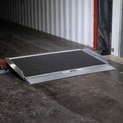 20,000 LBS capacity dock boards HDR Heavy Duty Ramps **Commercial** 1,00 $CA